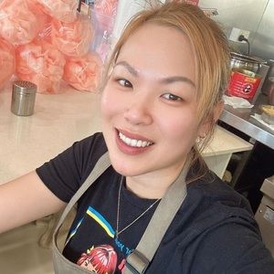 Meet your Posher, Peggy